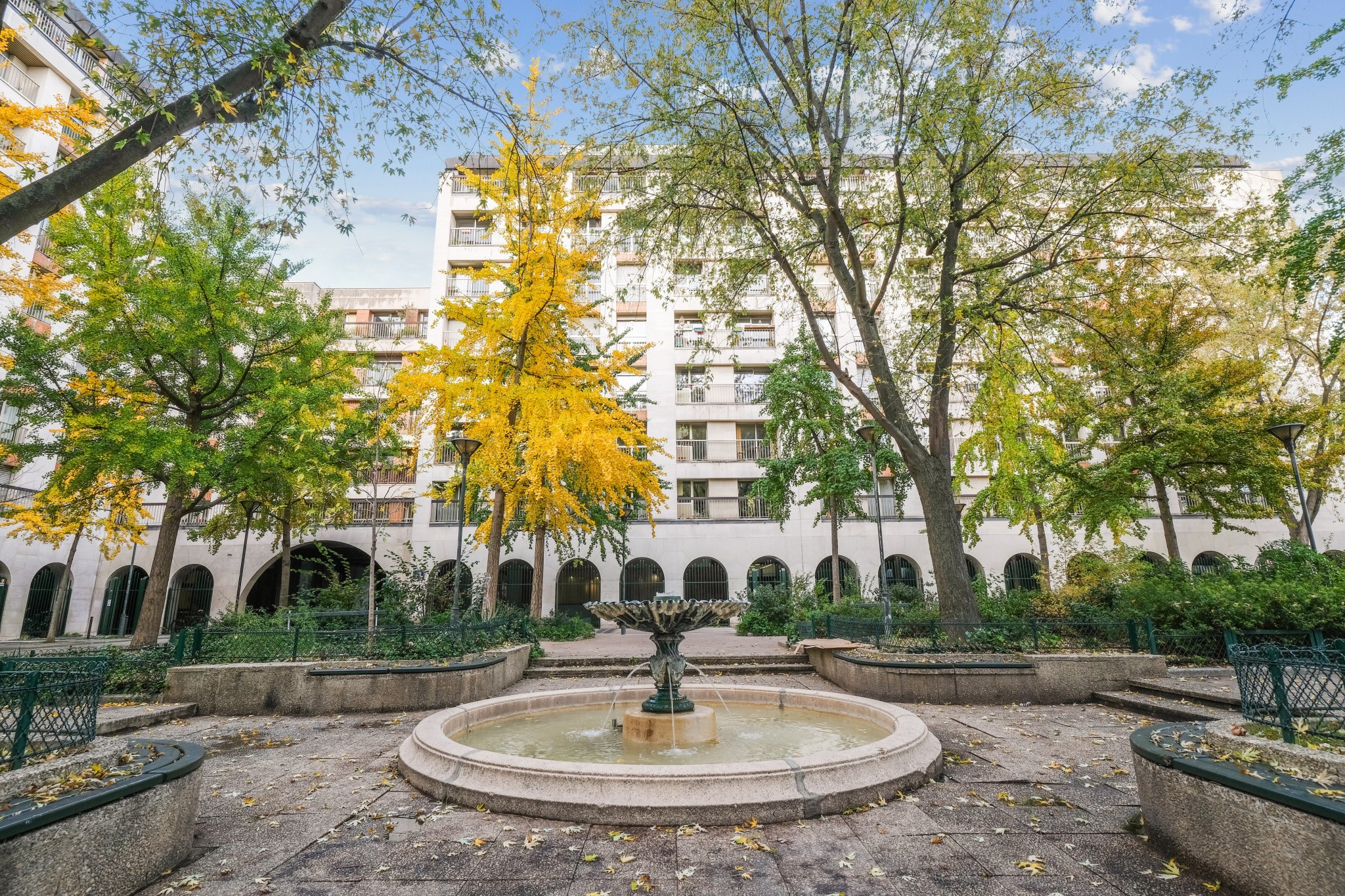 Vente Appartement à Paris Entrepôt 10e arrondissement 3 pièces