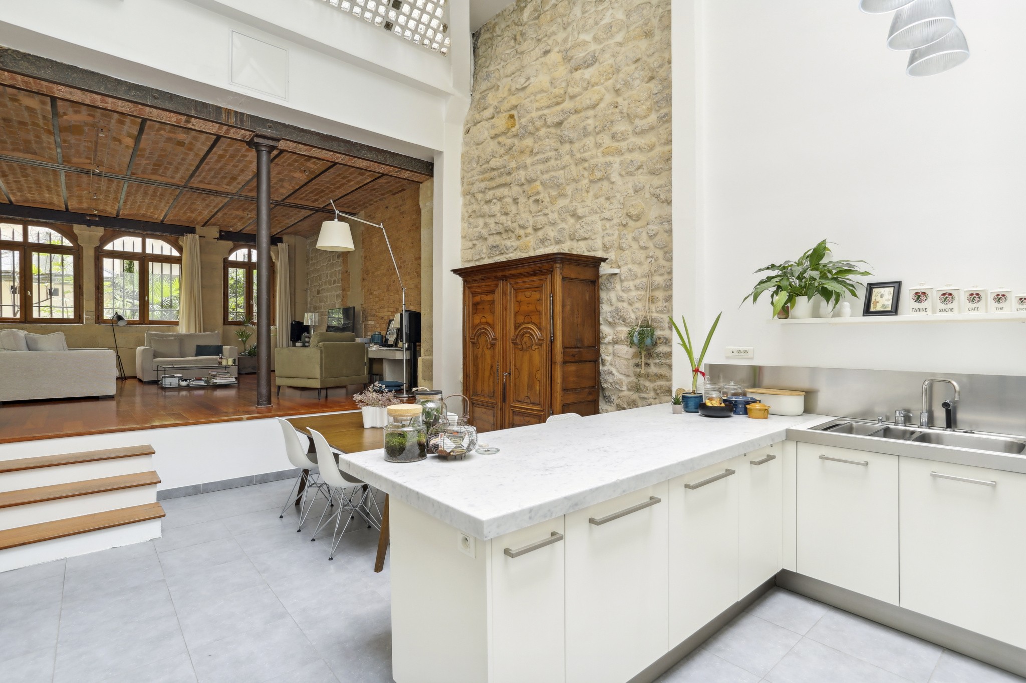 Vente Appartement à Paris Hôtel de Ville 4e arrondissement 5 pièces