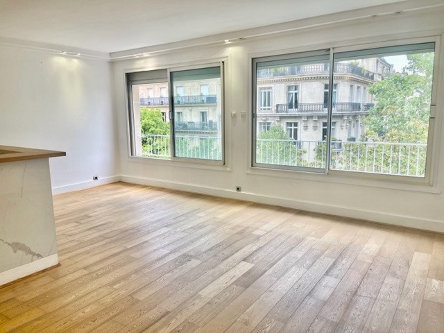 Vente Appartement à Paris Batignolles-Monceaux 17e arrondissement 3 pièces