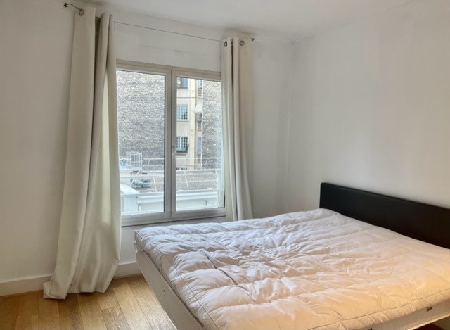 Vente Appartement à Paris Batignolles-Monceaux 17e arrondissement 3 pièces