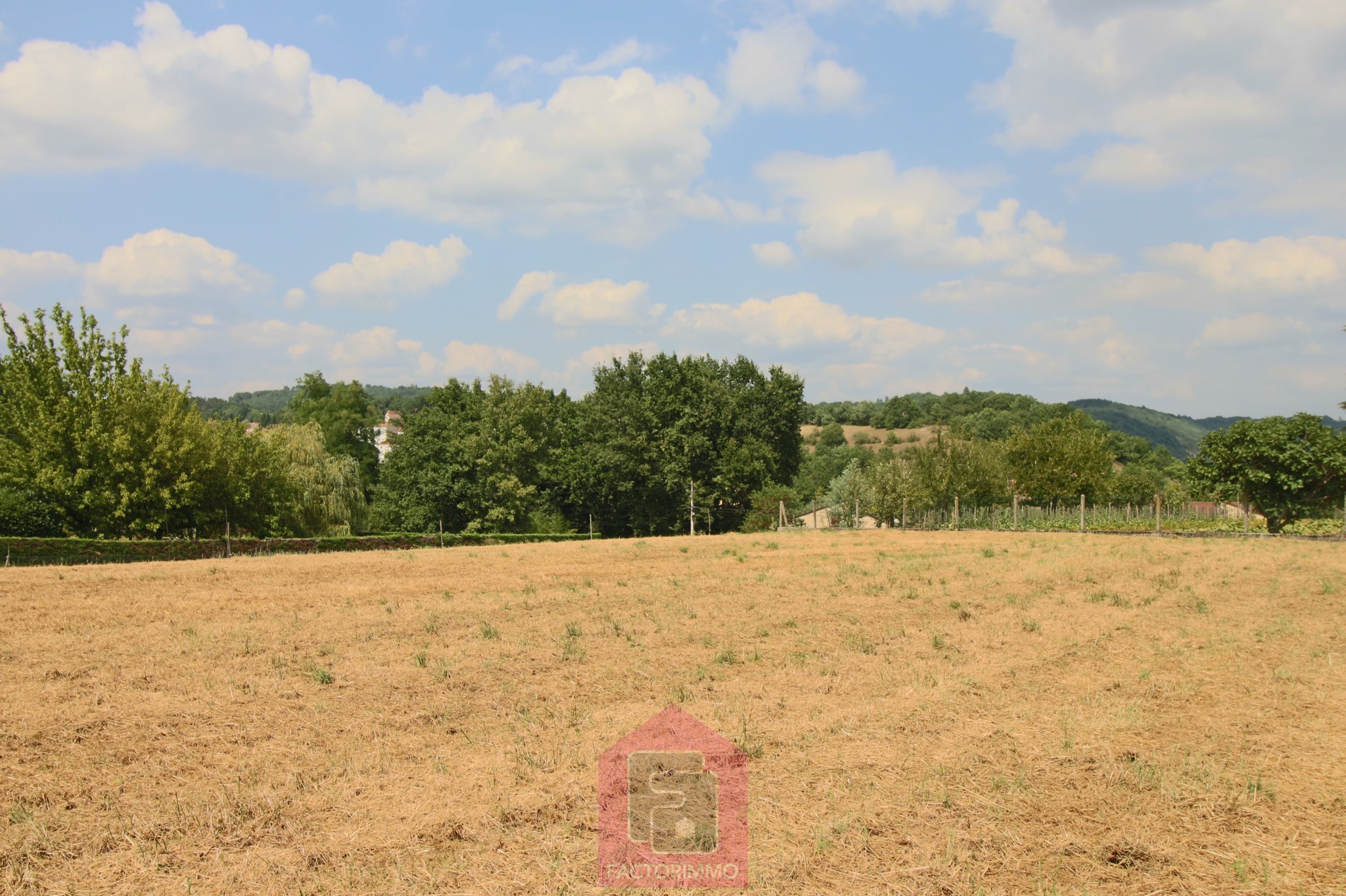 Vente Terrain à Puy-l'Évêque 0 pièce