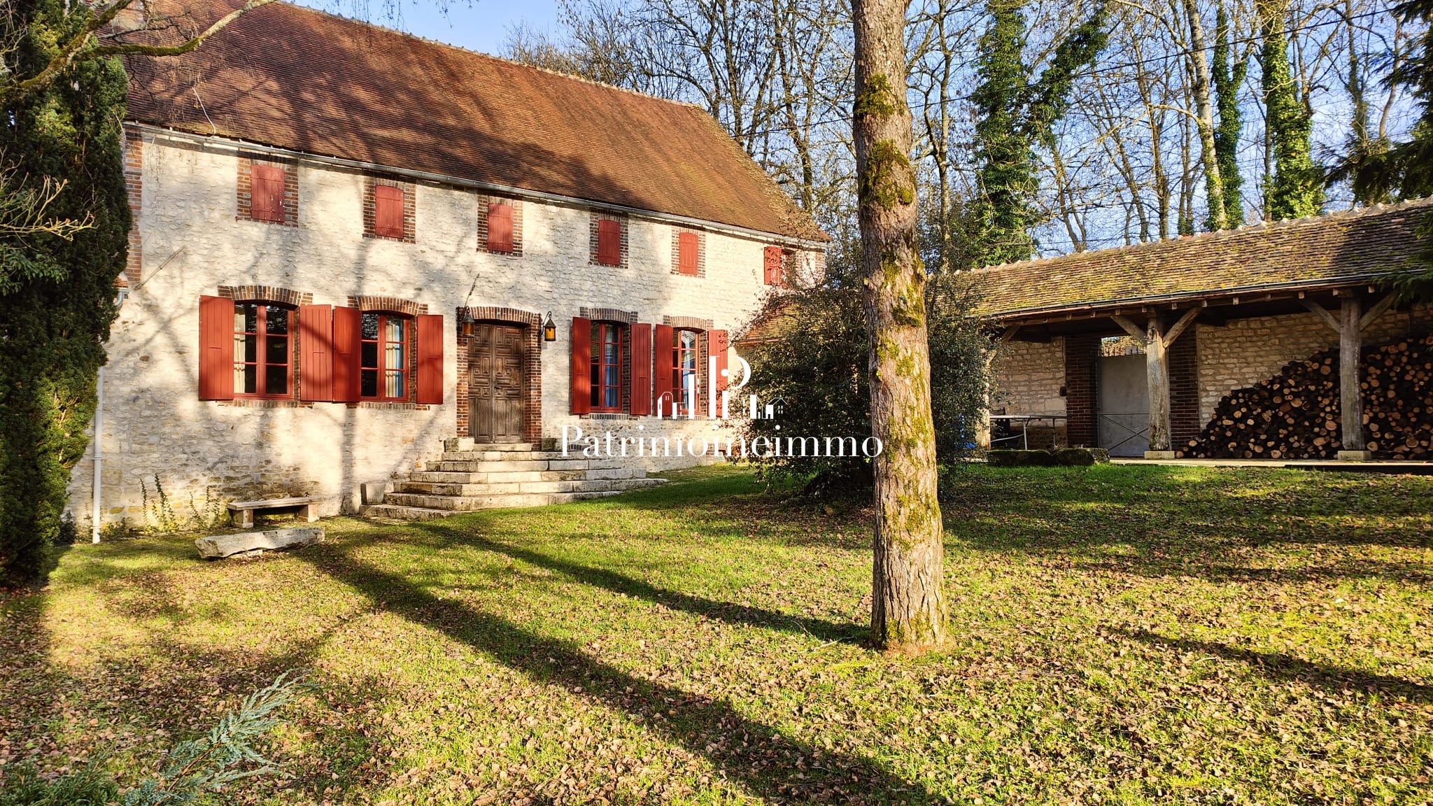 Vente Maison à Saint-Florentin 35 pièces