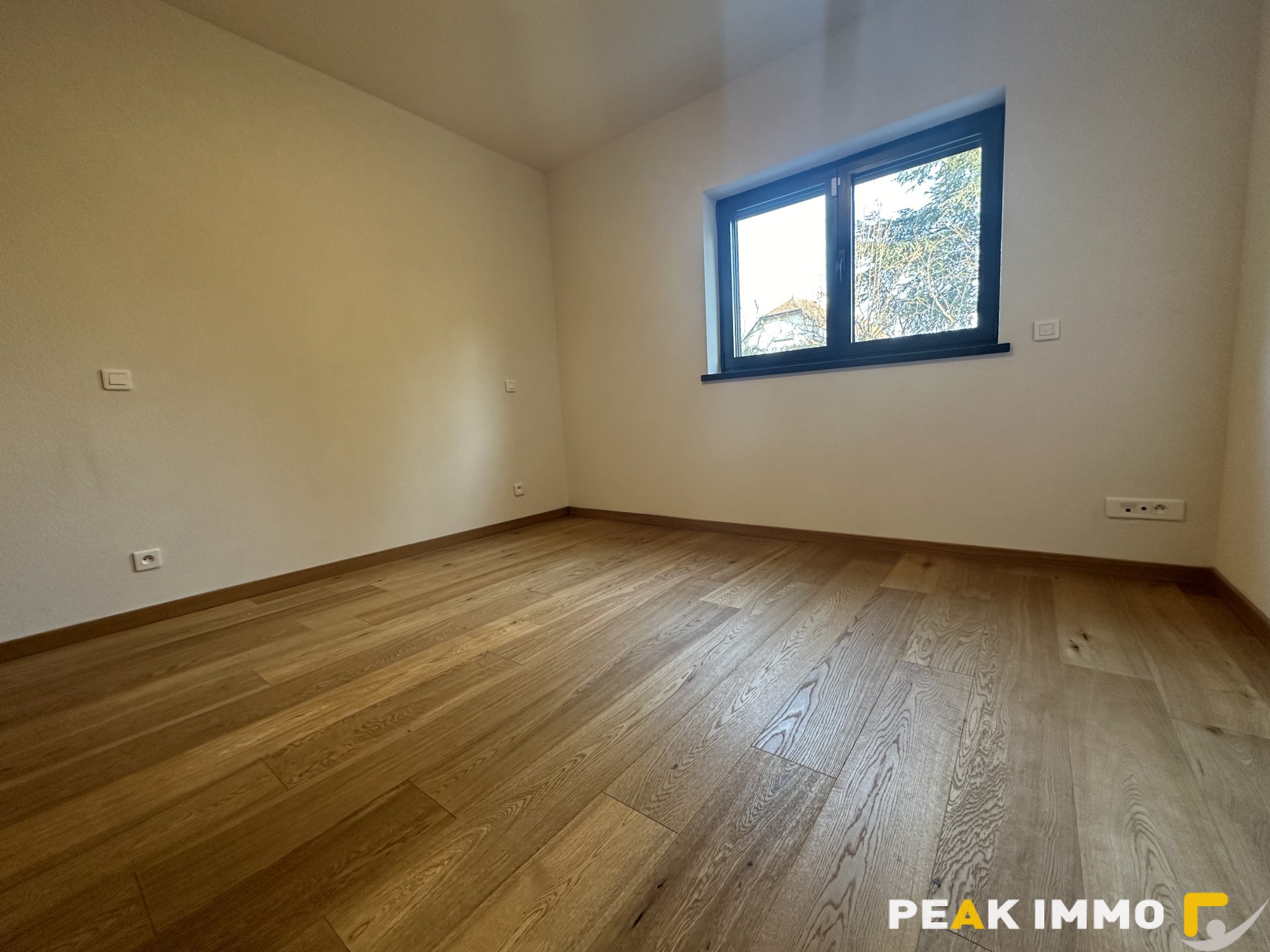 Location Appartement à Gaillard 4 pièces