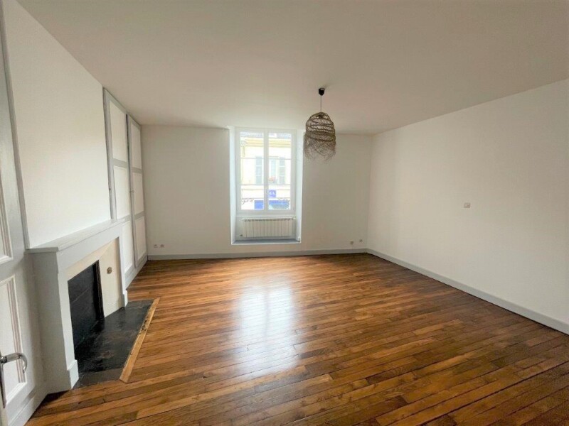 Location Appartement à Bar-sur-Aube 2 pièces