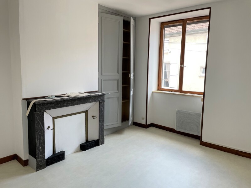 Location Appartement à Bar-sur-Aube 1 pièce