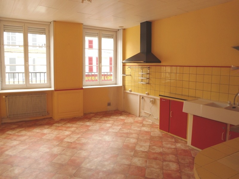 Location Appartement à Bar-sur-Aube 6 pièces