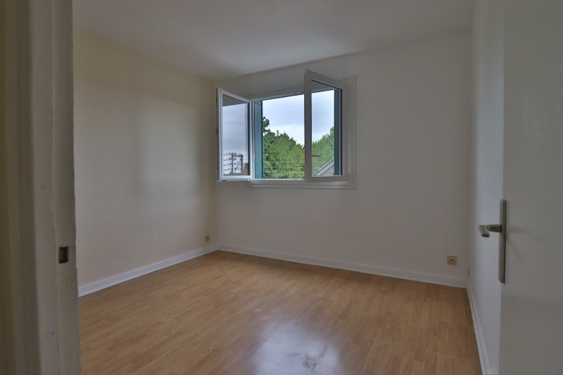 Location Appartement à Sainte-Savine 4 pièces