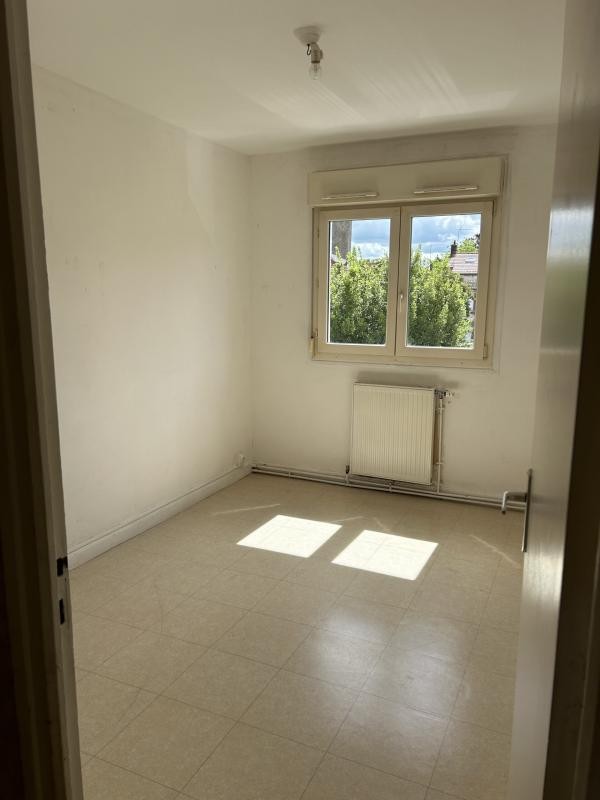 Location Appartement à Bar-sur-Aube 4 pièces