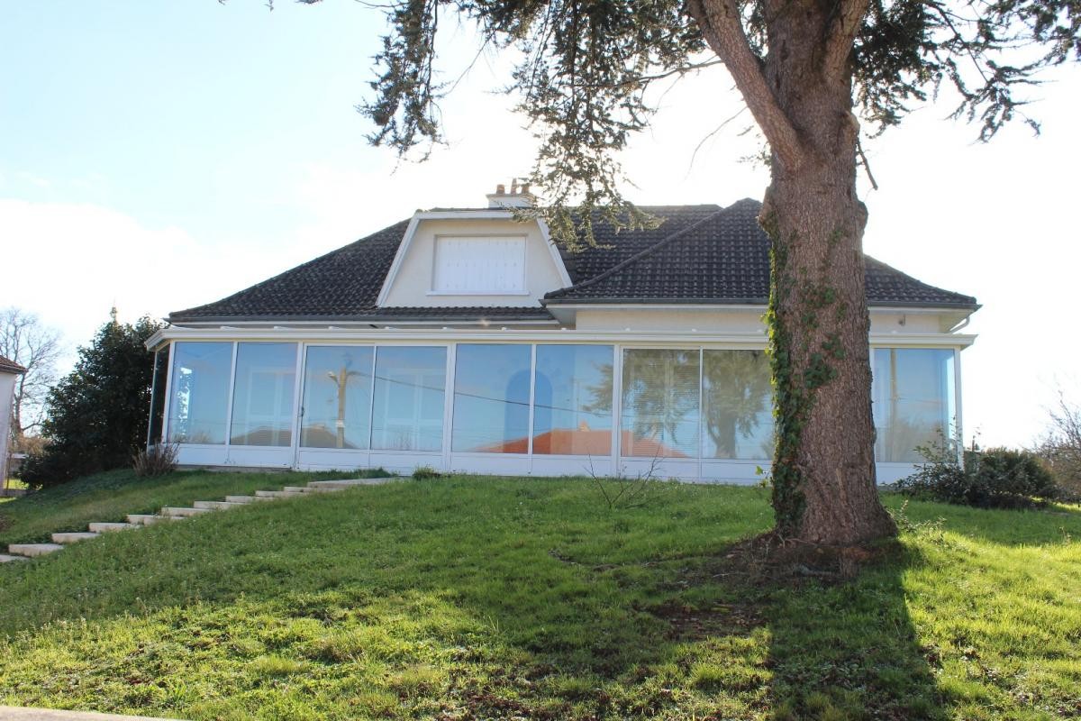 Vente Maison à l'Isle-Jourdain 7 pièces