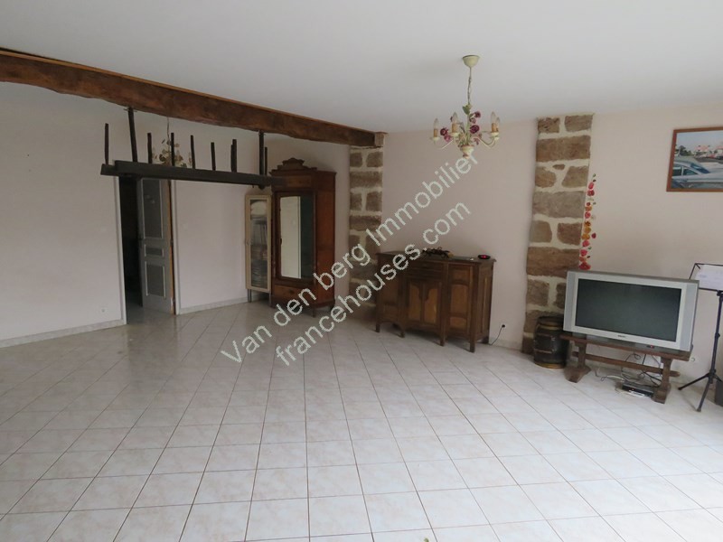 Vente Maison à Vars-sur-Roseix 6 pièces