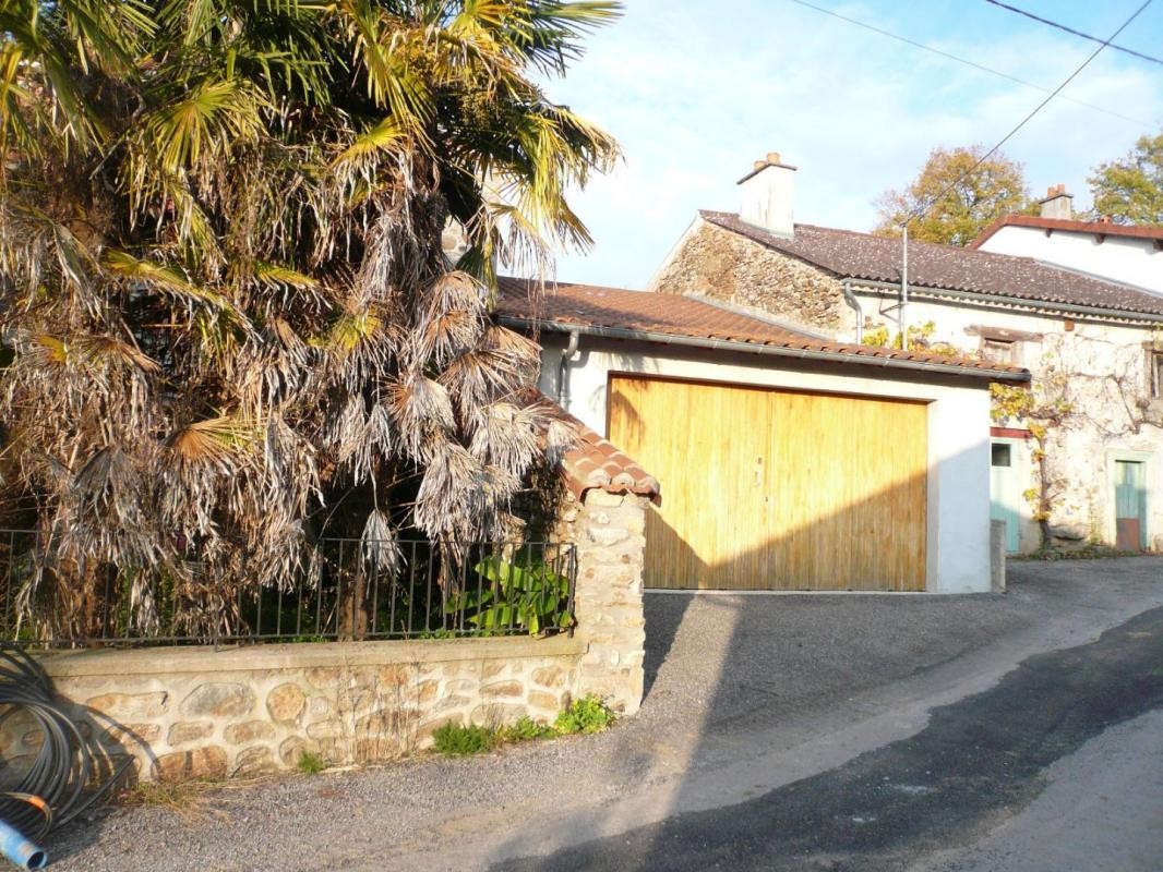 Vente Maison à Peyrat-de-Bellac 7 pièces