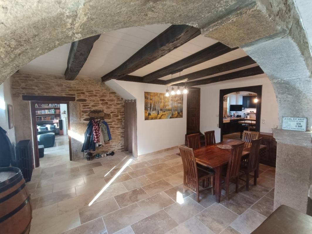 Vente Maison à Salles-Curan 9 pièces