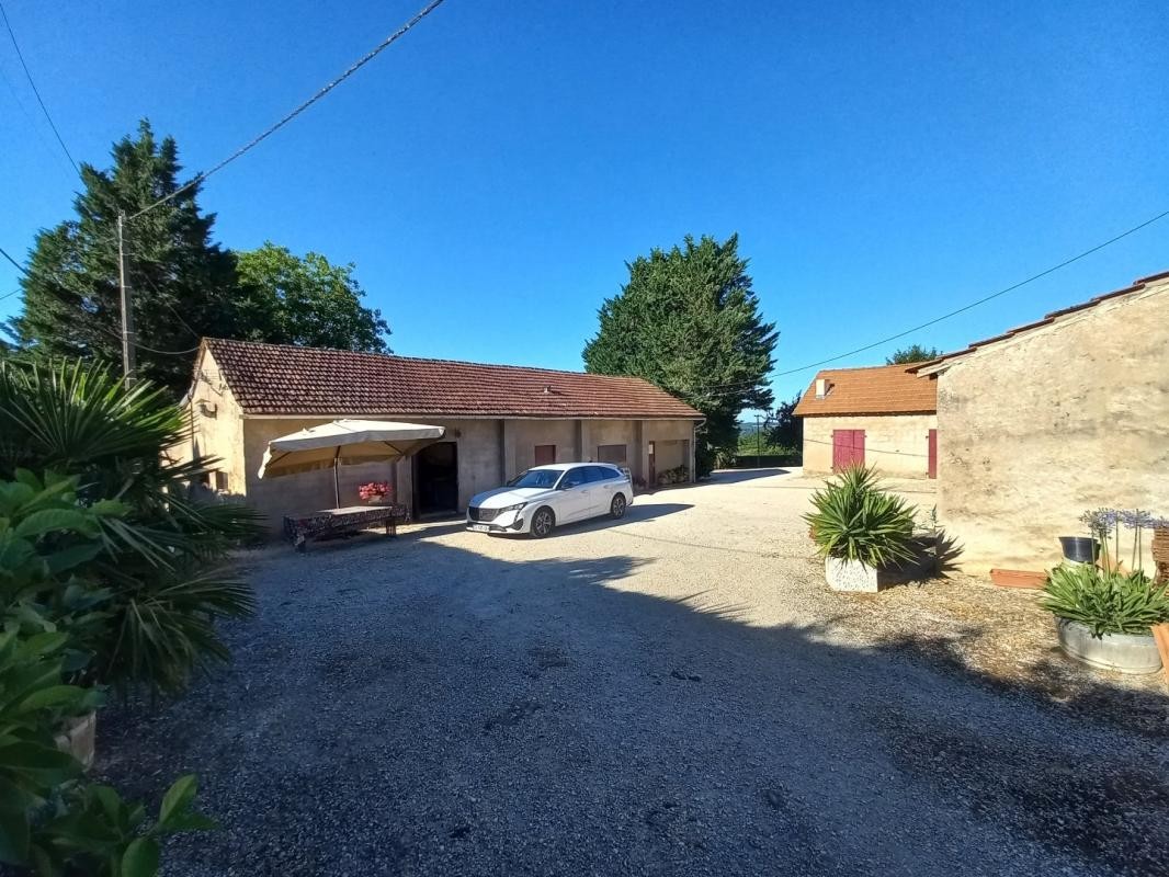 Vente Maison à Rouffignac-Saint-Cernin-de-Reilhac 8 pièces