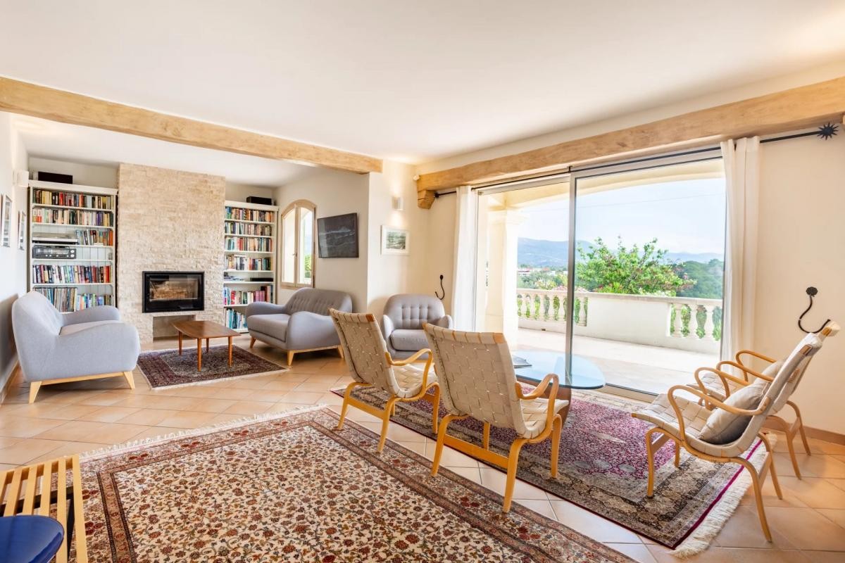 Vente Maison à Valbonne 7 pièces