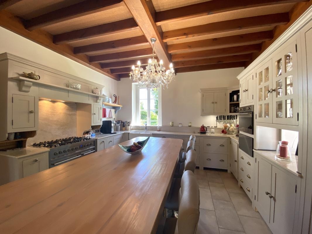 Vente Maison à Saint-Séverin 9 pièces