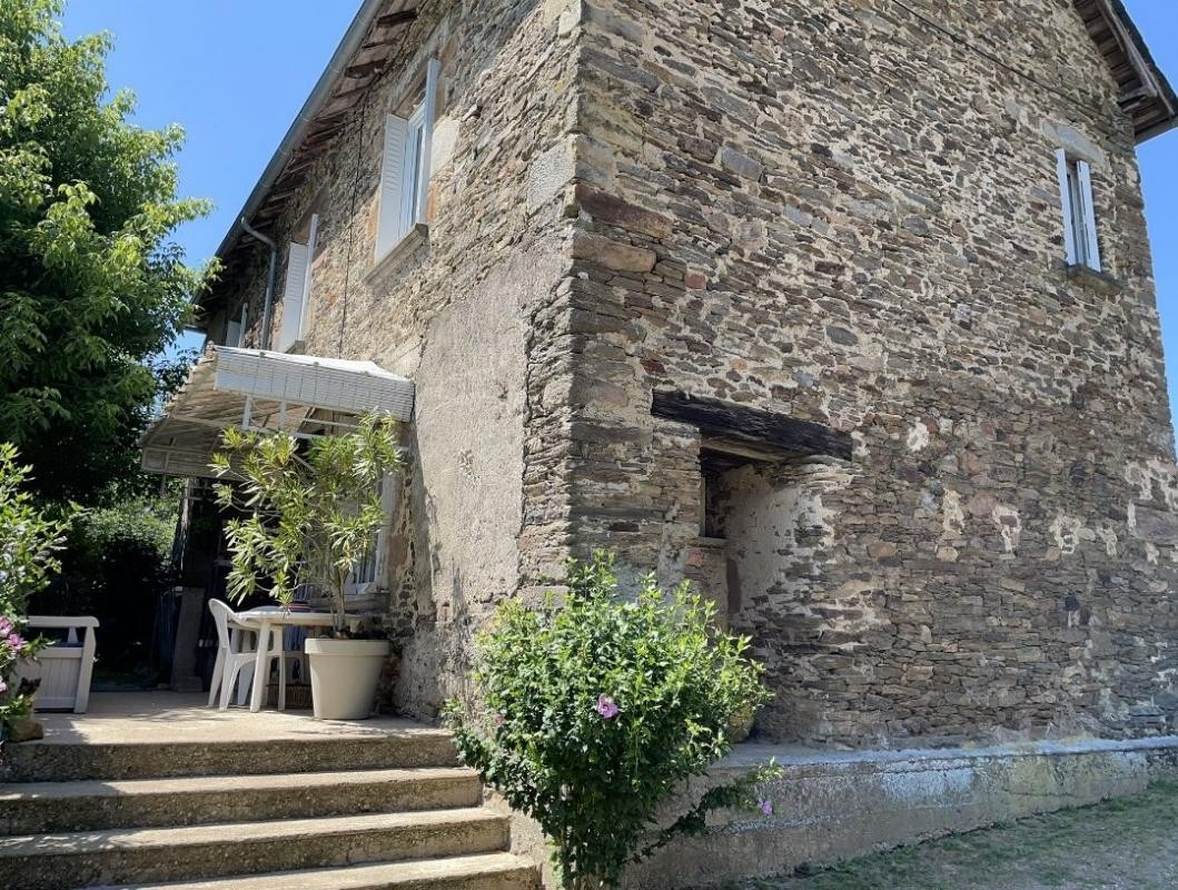 Vente Maison à Saint-Hilaire-Peyroux 6 pièces