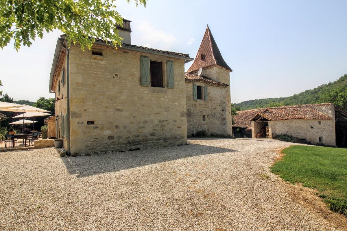 Vente Maison à Castelnau-Montratier 9 pièces