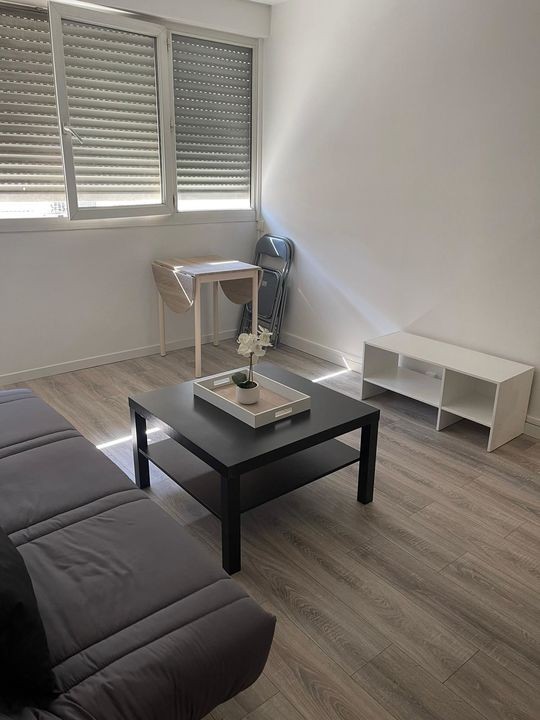 Location Appartement à Aix-en-Provence 1 pièce