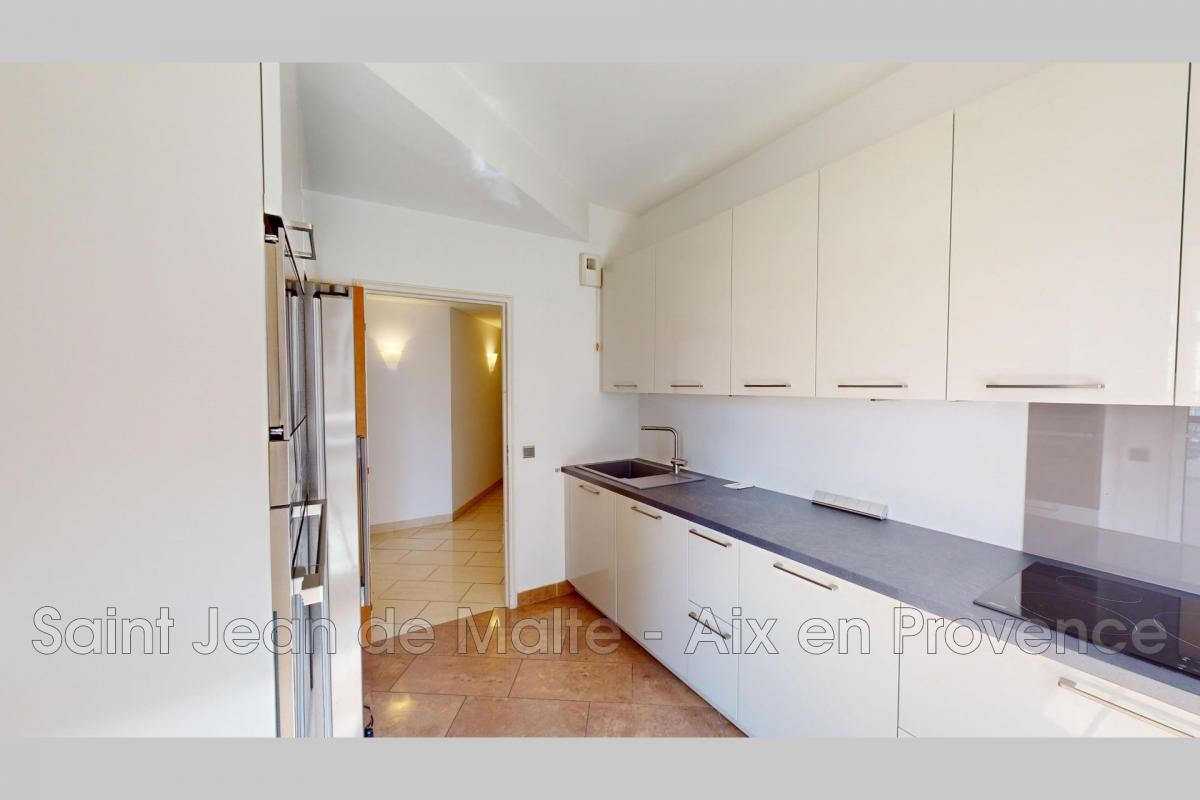 Vente Appartement à Aix-en-Provence 3 pièces