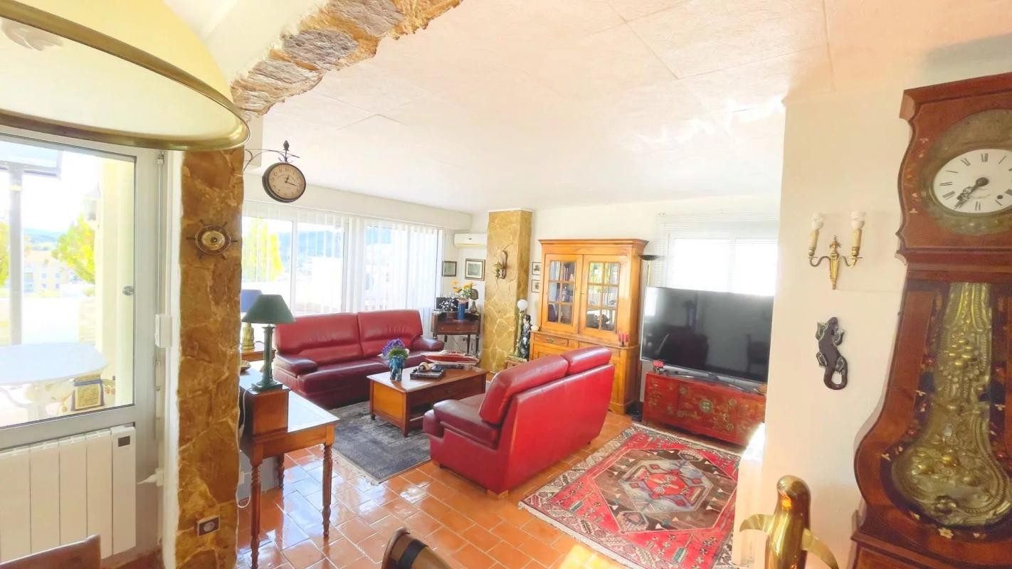 Vente Appartement à Marseille 11e arrondissement 5 pièces