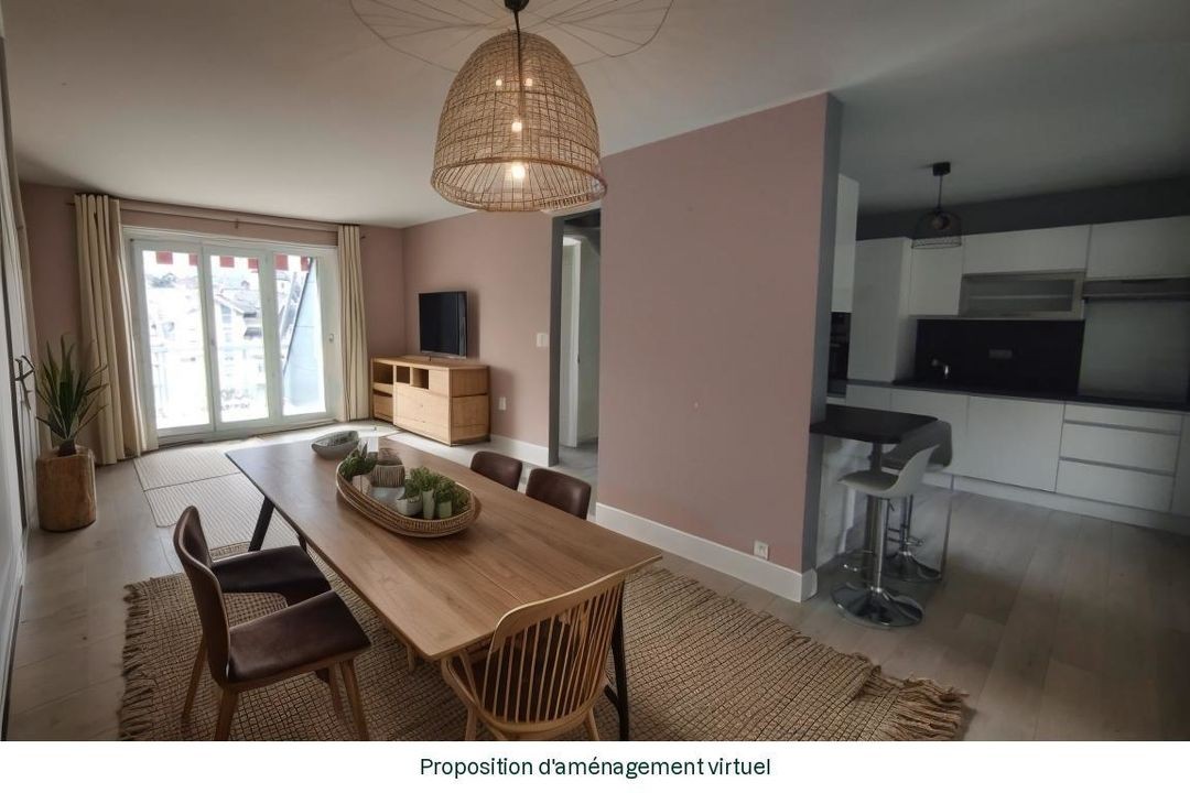 Vente Appartement à Challes-les-Eaux 5 pièces