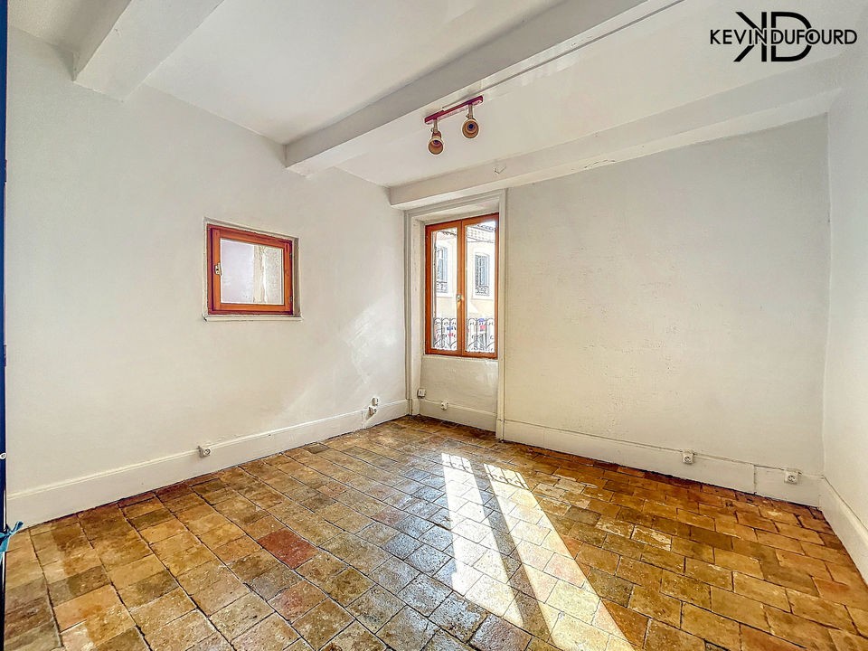 Vente Appartement à Aubenas 6 pièces