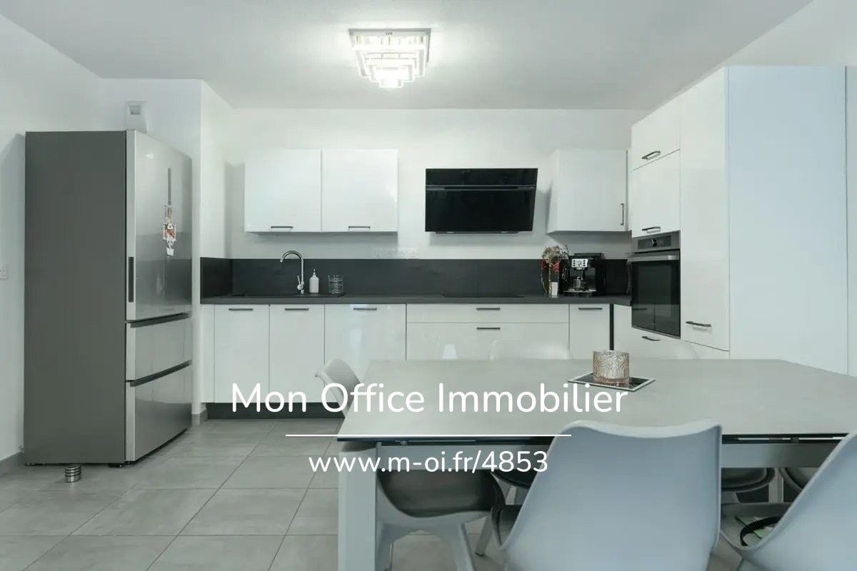 Vente Appartement à Marseille 11e arrondissement 3 pièces