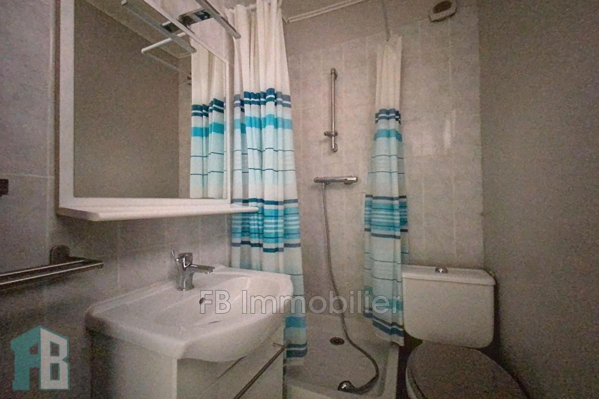 Location Appartement à Eyguières 2 pièces