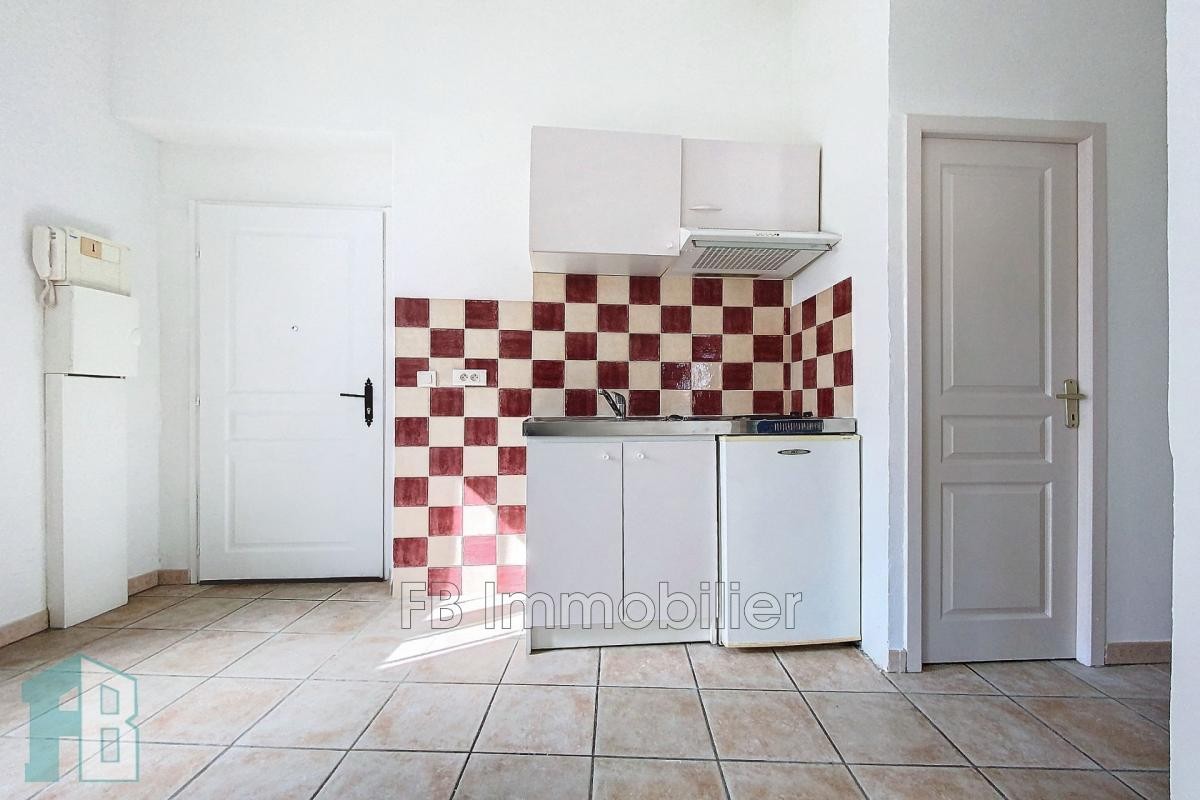 Location Appartement à Eyguières 0 pièce