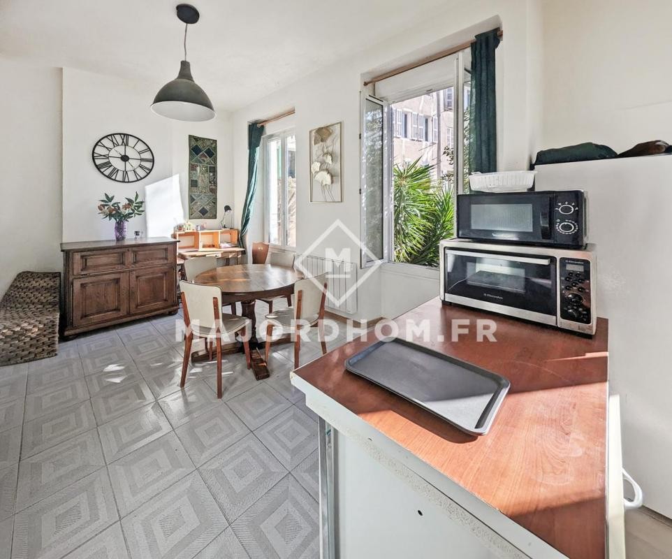 Location Appartement à Marseille 5e arrondissement 2 pièces