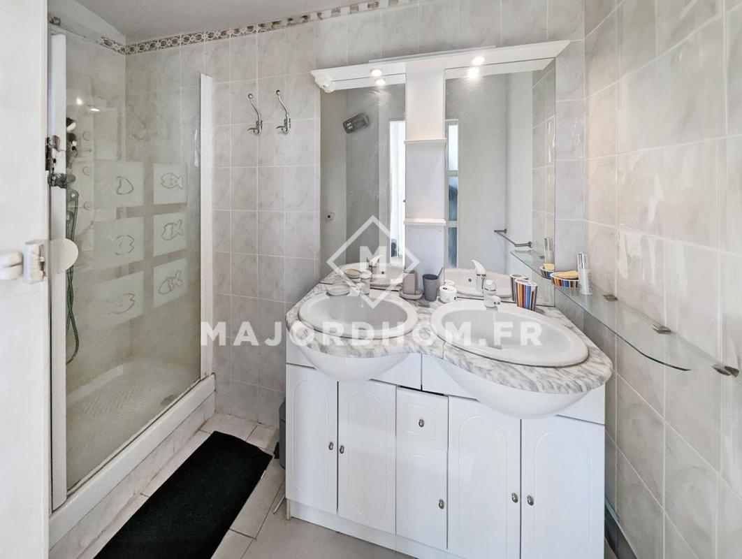 Location Appartement à Marseille 5e arrondissement 2 pièces