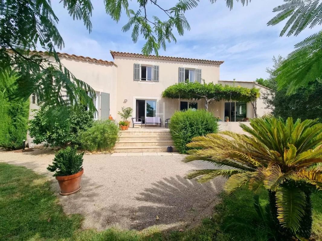 Vente Maison à Tarascon 7 pièces