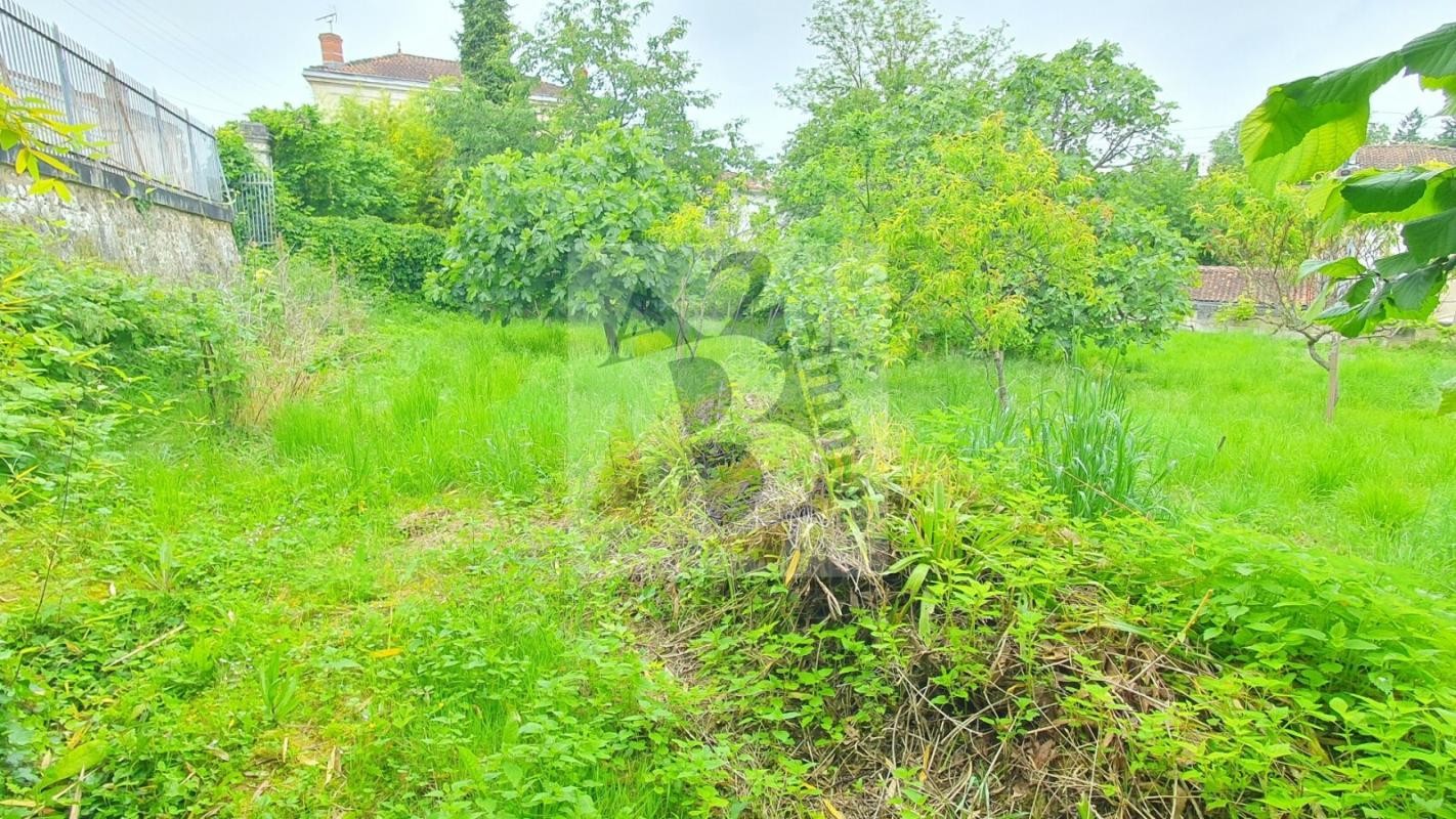 Vente Terrain à Angoulême 0 pièce