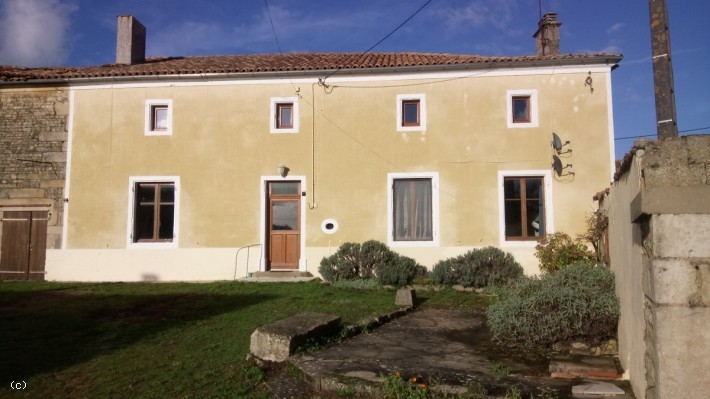 Vente Maison à Chef-Boutonne 10 pièces