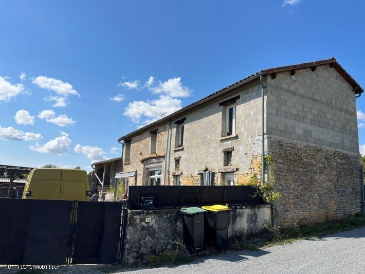 Vente Maison à Verteuil-sur-Charente 6 pièces