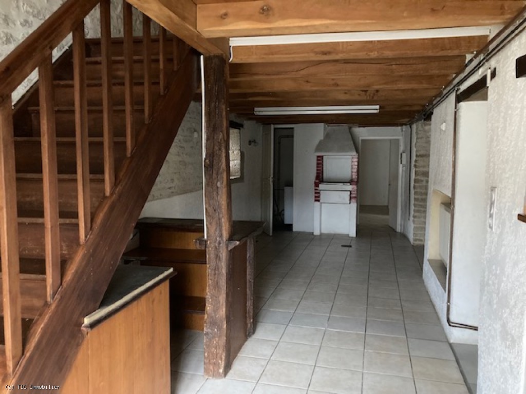 Vente Maison à Villefagnan 9 pièces