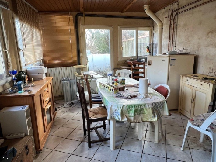 Vente Maison à Sauzé-Vaussais 5 pièces