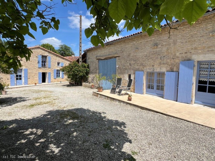 Vente Maison à Mansle 8 pièces