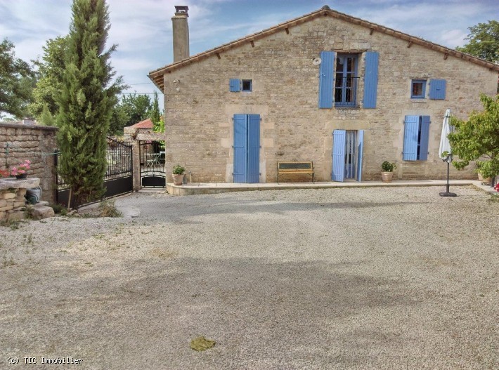 Vente Maison à Mansle 8 pièces