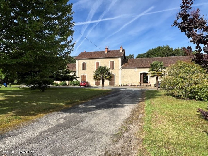 Vente Maison à Verteuil-sur-Charente 10 pièces