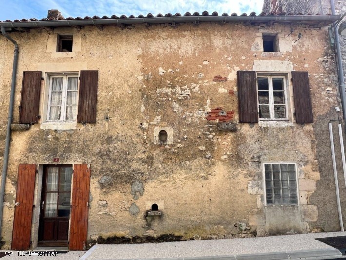 Vente Maison à Verteuil-sur-Charente 2 pièces