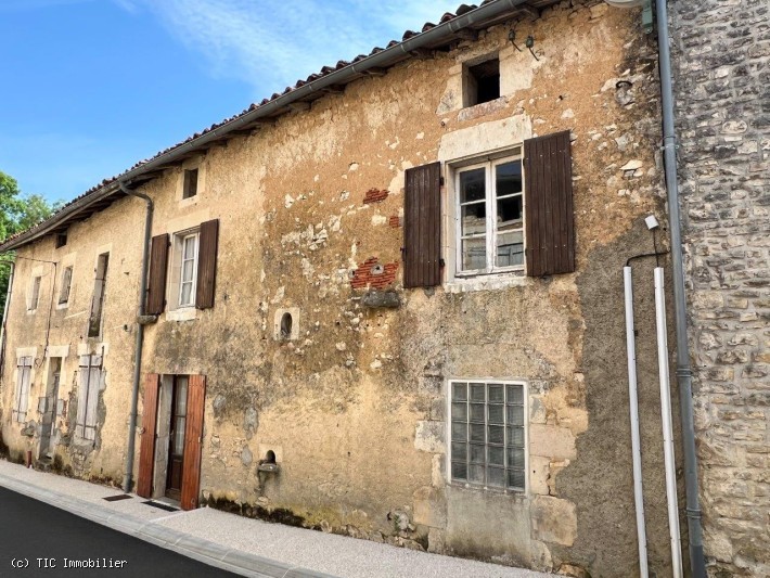 Vente Maison à Verteuil-sur-Charente 2 pièces