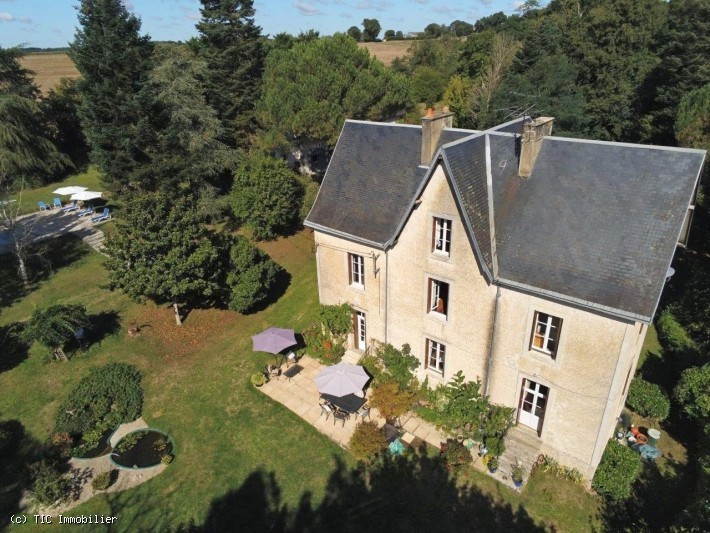 Vente Maison à Charroux 13 pièces