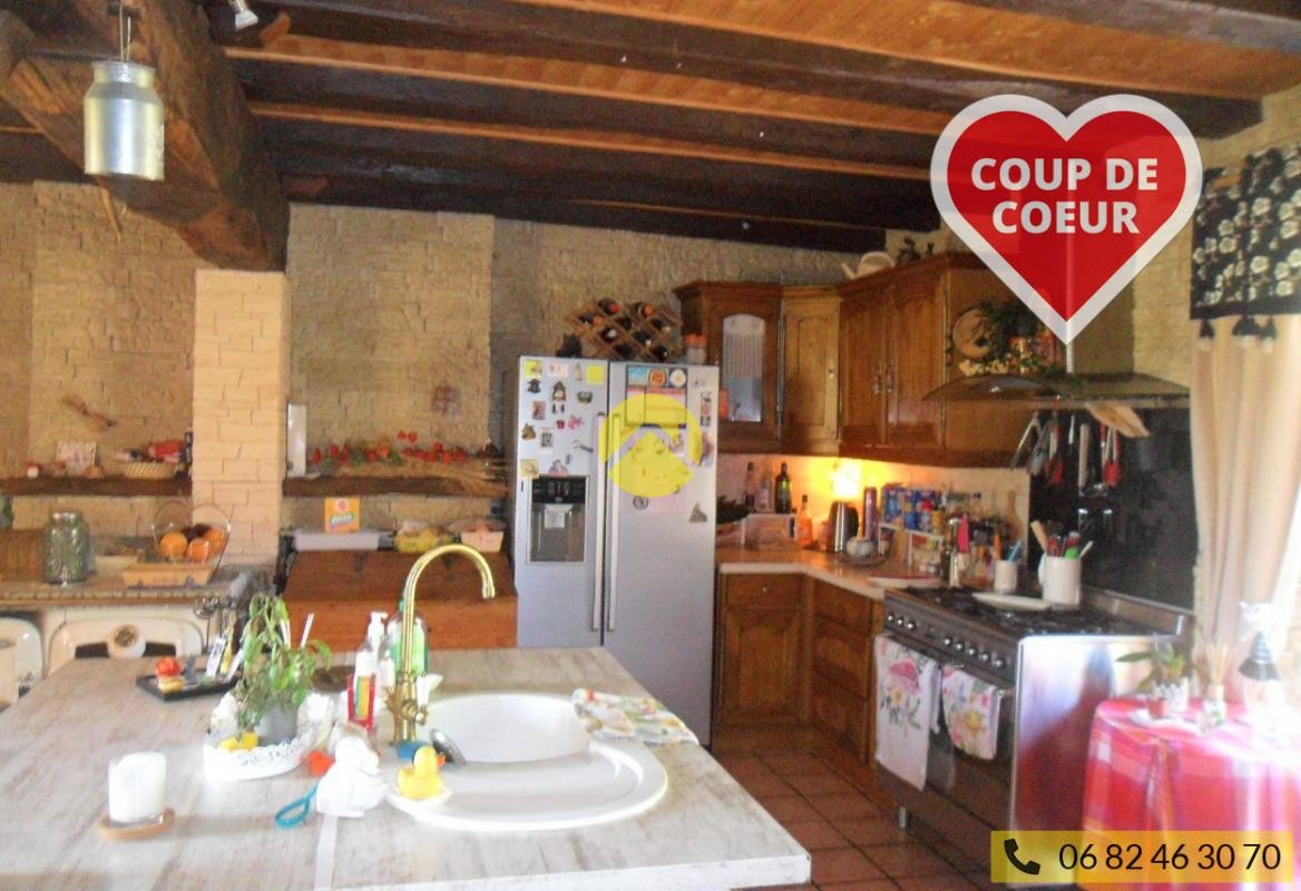 Vente Maison à Ainay-le-Château 6 pièces