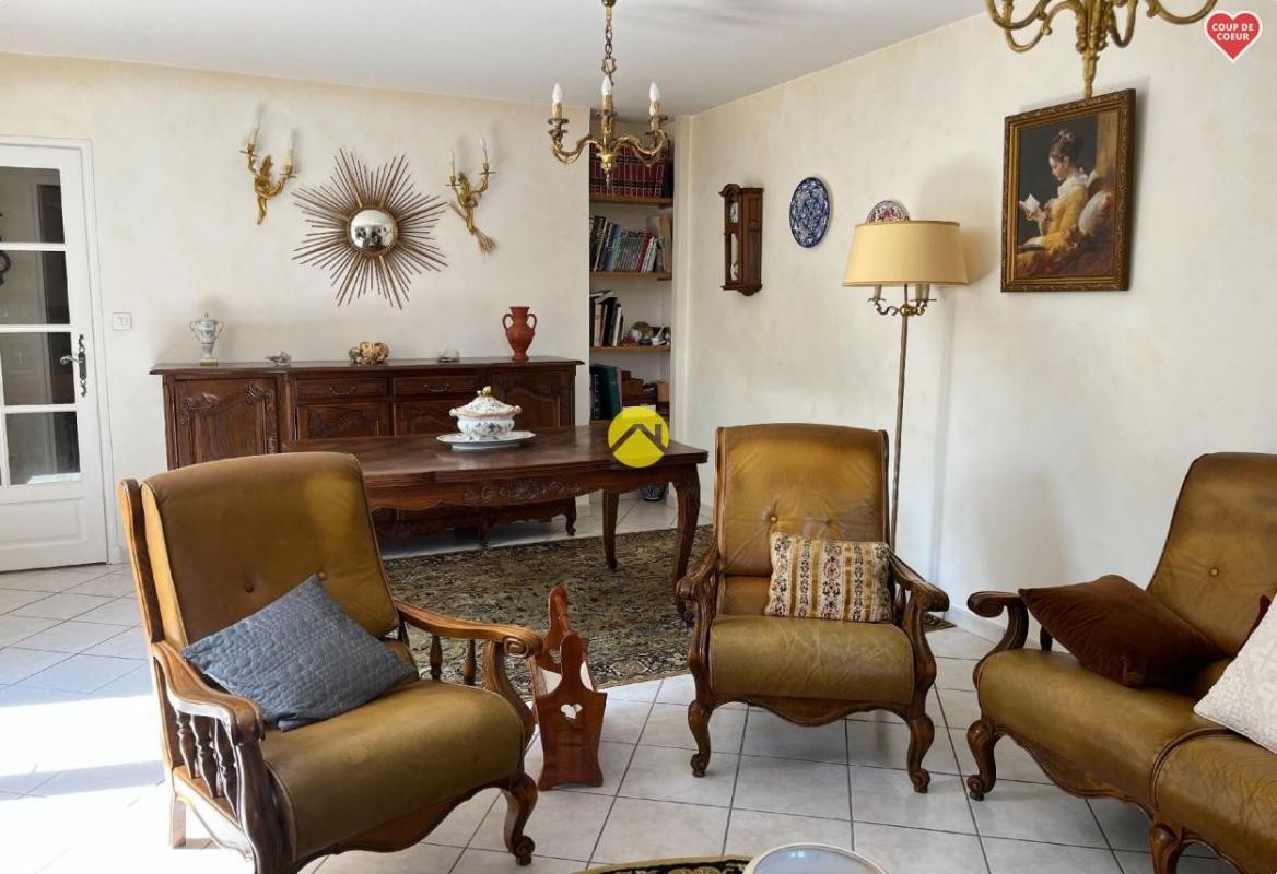 Vente Maison à Ainay-le-Château 5 pièces