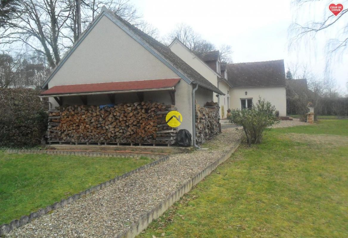 Vente Maison à Ainay-le-Château 5 pièces