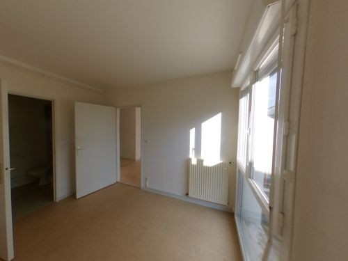 Location Appartement à Saint-Amand-Montrond 1 pièce