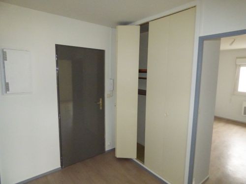 Location Appartement à Aubigny-sur-Nère 2 pièces