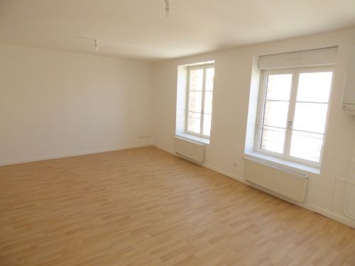 Location Appartement à la Chapelle-d'Angillon 3 pièces