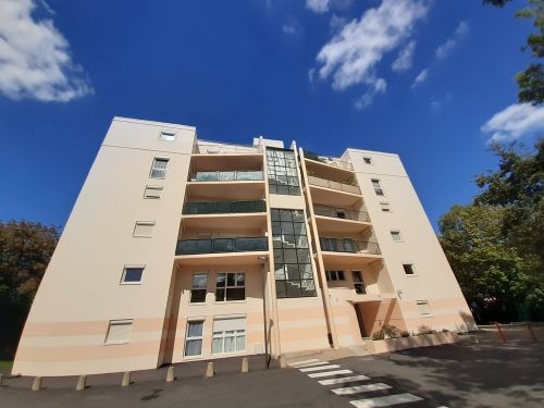 Vente Appartement à Bourges 4 pièces